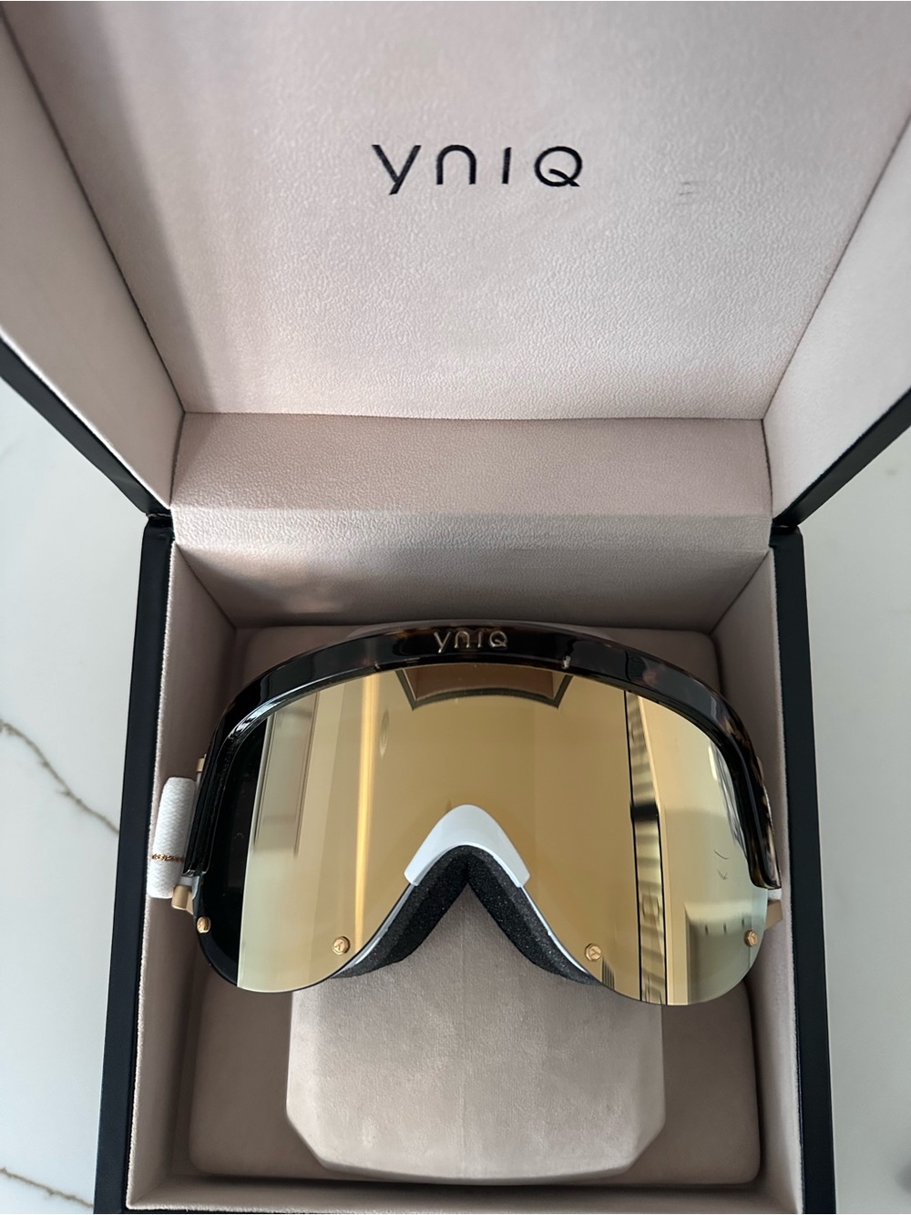 NEW Yniq Model One Ski Goggle